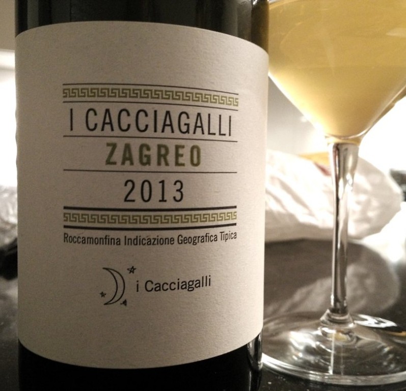 zagreo-i cacciagalli-2013-roccamonfina-fiano-vino-vino bianco-vino campano-vino macerato-storia azienda-abbinamento-antonio indovino-degustatore ufficiale-sommelier